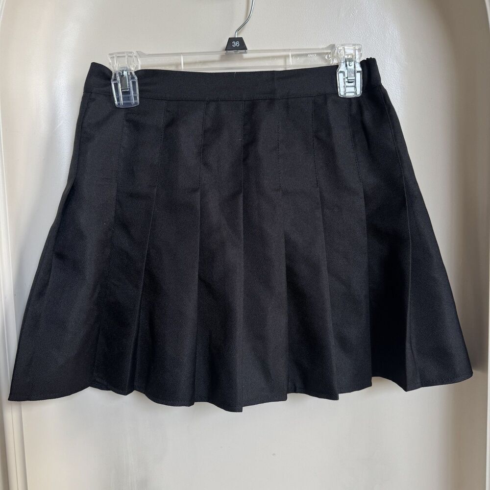 Minimalist pleated black mini tennis skirt size small